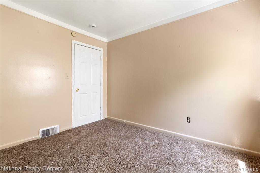 5981 University Place, Detroit, MI 48224 — Photo 15