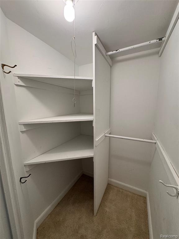 443 E Southlawn Boulevard, Birmingham, MI 48009 — Photo 9