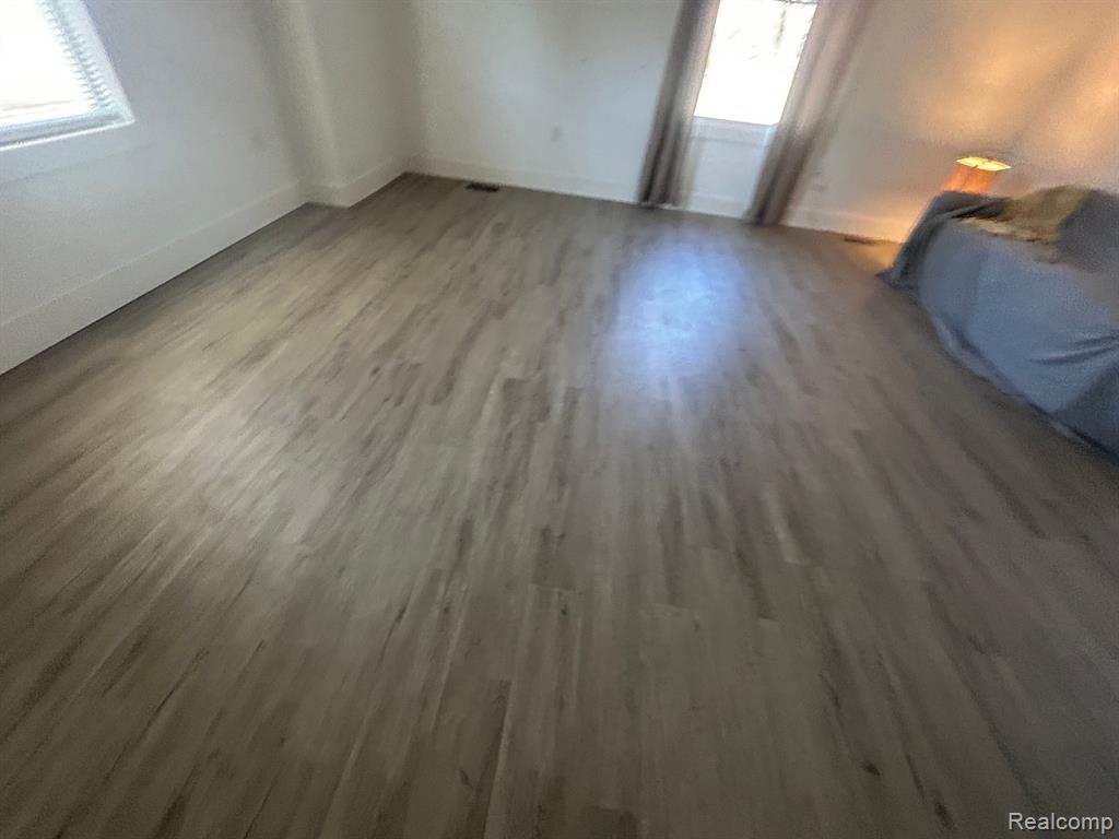 5258 NEWPORT Street, Detroit, MI 48213 — Photo 8