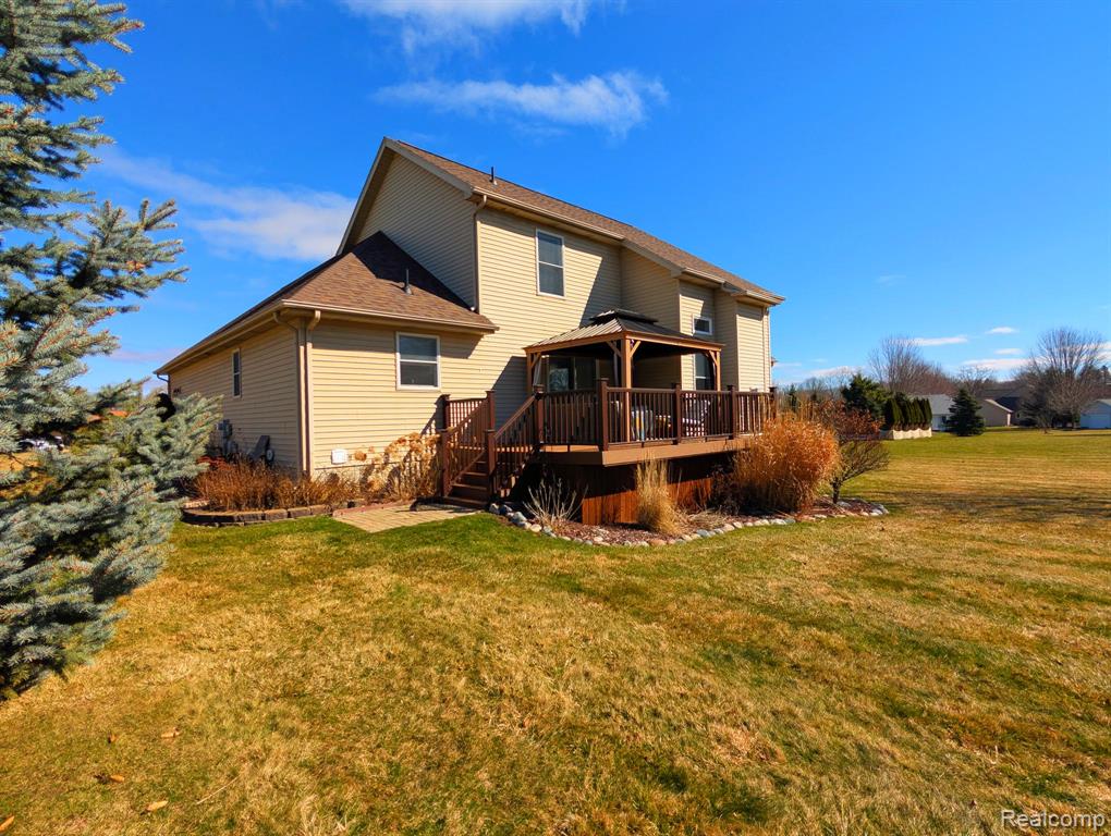 5441 Meadow Creek Court, Flint, MI 48532 — Photo 52