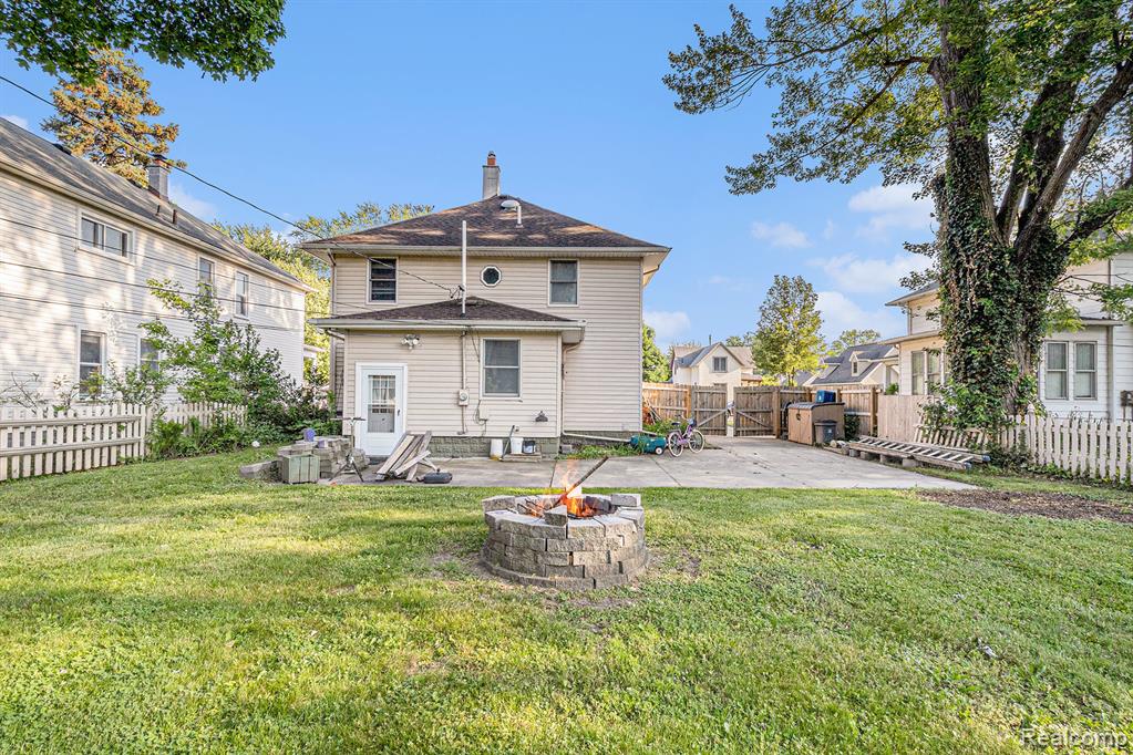 92 Gallup Street, Mount Clemens, MI 48043 — Photo 27
