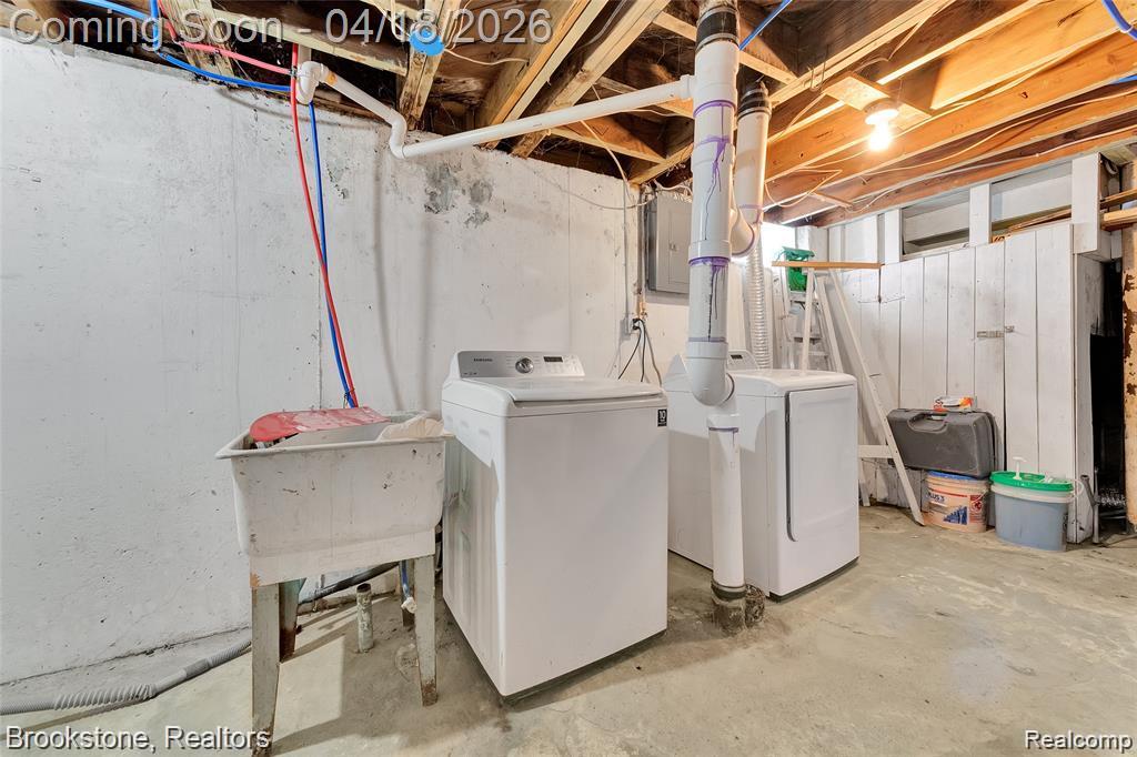 6251 Stahelin Avenue, Detroit, MI 48228 — Photo 20