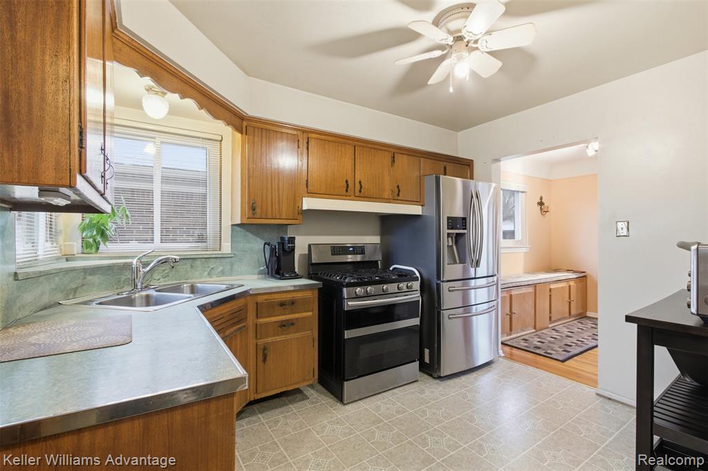 8841 Virgil, Redford, MI 48239 — Photo 8