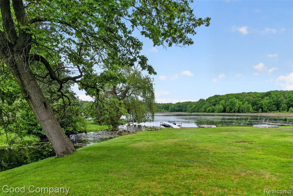 953 Lake Drive, Oxford, MI 48371 — Photo 19