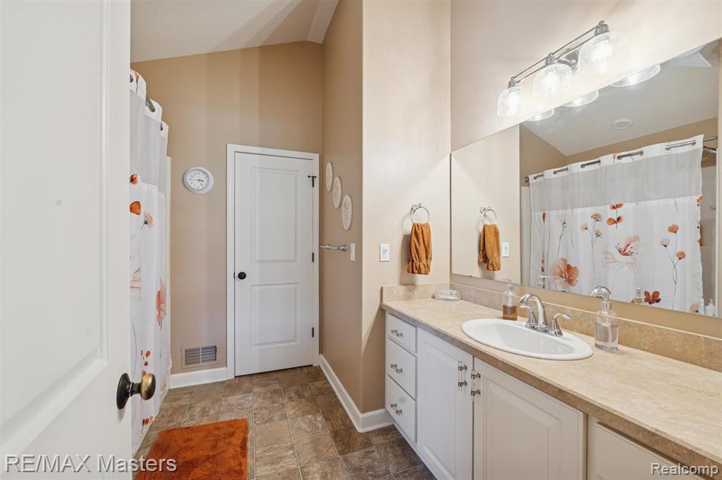 7743 Audubon Lane, Newport, MI 48166 — Photo 23