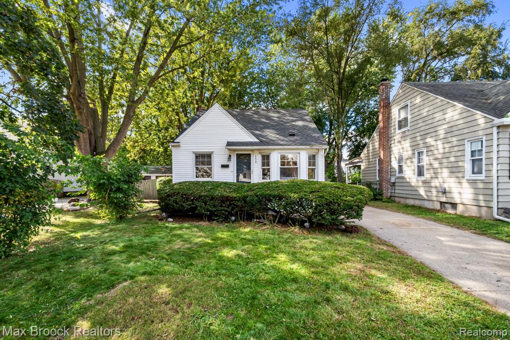 4428 Washington Street, Wayne, MI 48184 — Photo 2