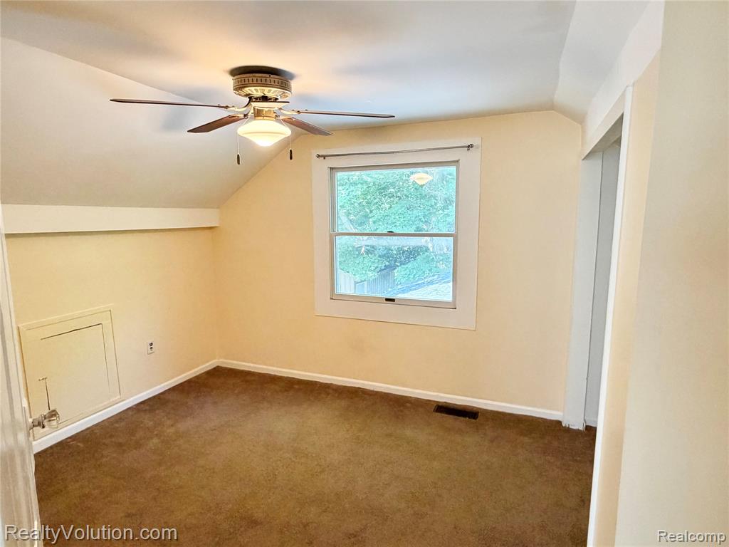 718 S Main Street, Almont, MI 48003 — Photo 19
