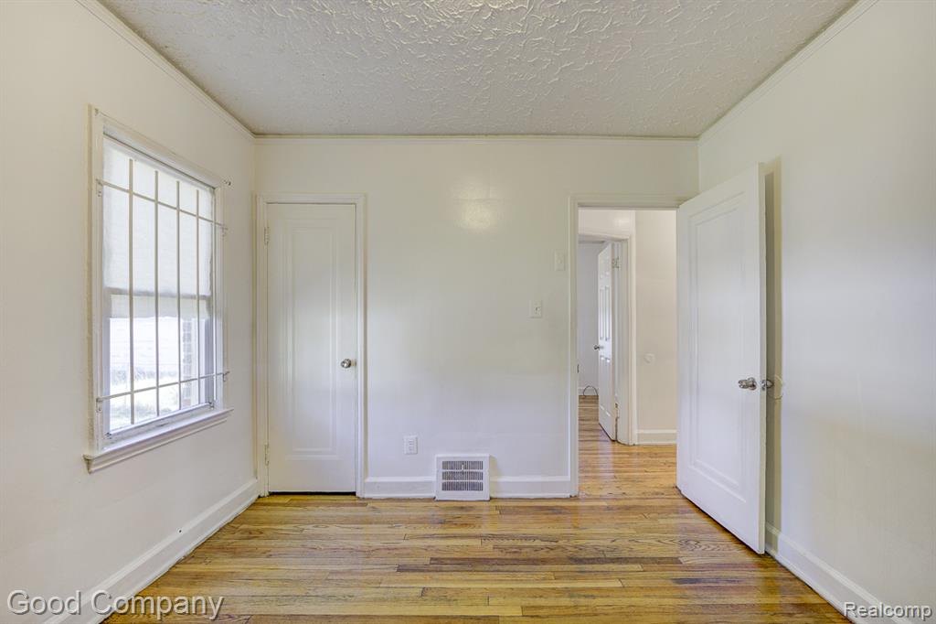 20070 Irvington Street, Detroit, MI 48203 — Photo 21