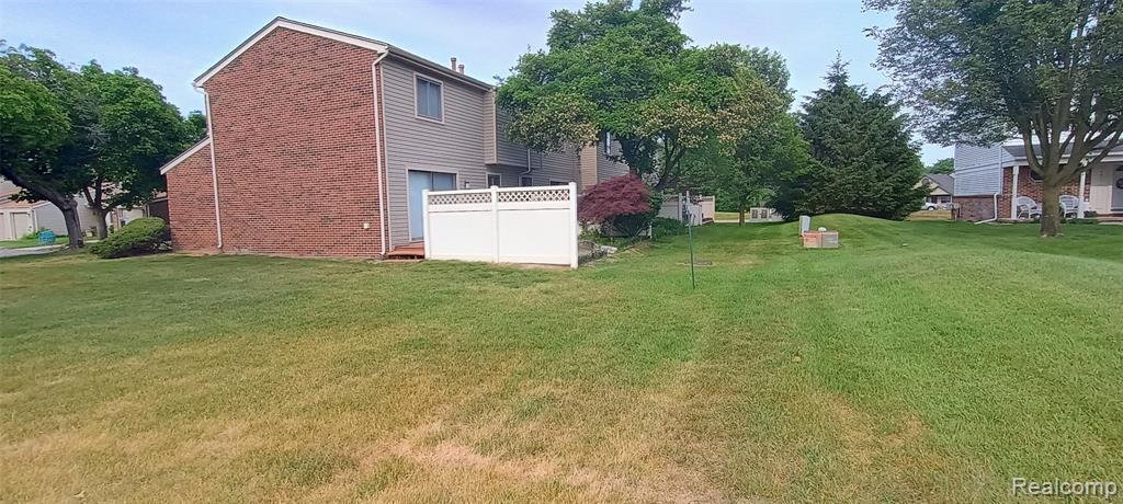7506 Culpepper Court, Westland, MI — Photo 26