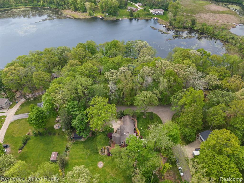 4375 Irene Drive, Howell, MI 48843 — Photo 18