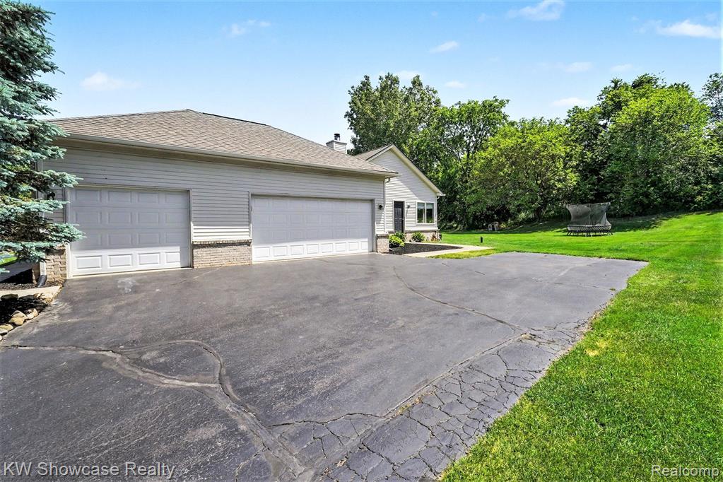 6030 N Bryan, White Lake, MI 48383 — Photo 27