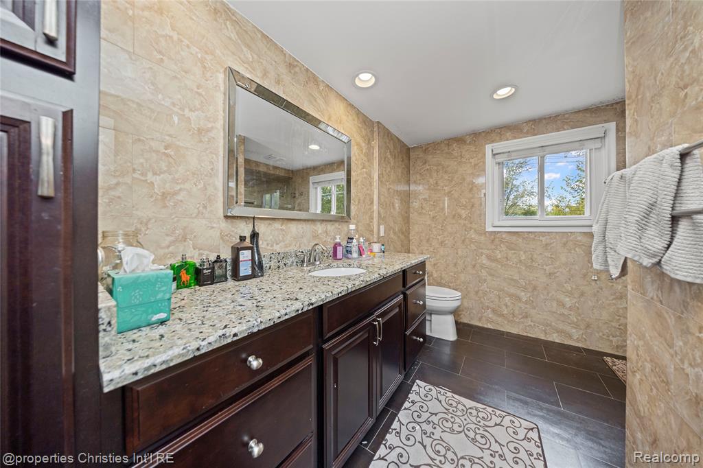 7178 Heather Heath, West Bloomfield, MI — Photo 29