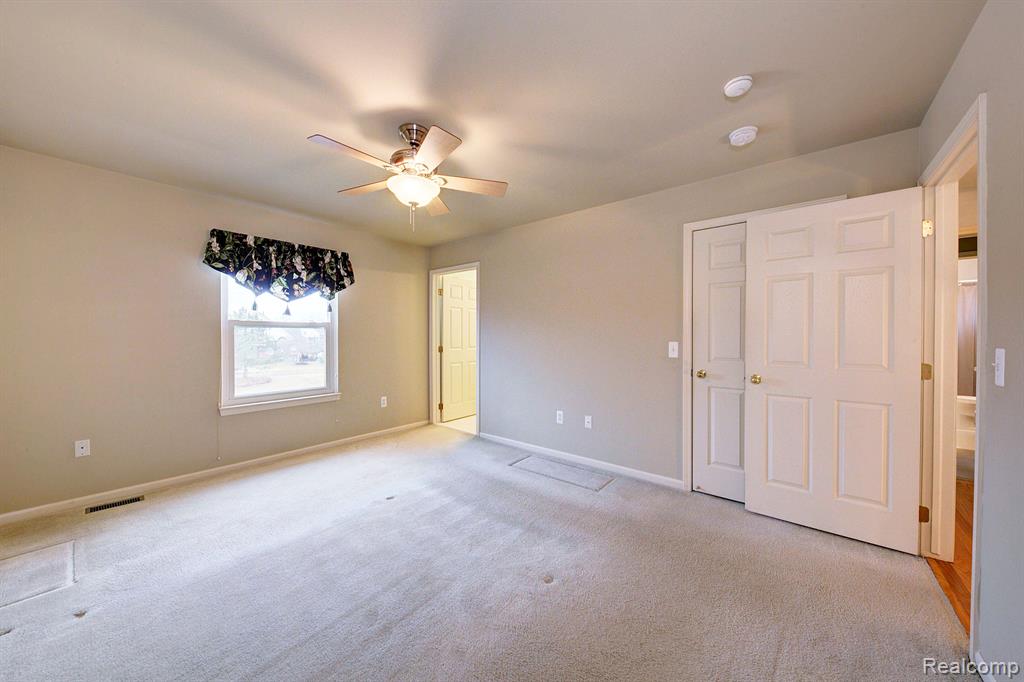 443 CONCORD Drive, Canton, MI 48188 — Photo 14