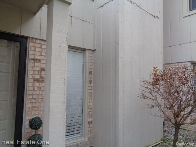 29441 LAUREL Drive, Farmington Hills, MI 48331 — Photo 5