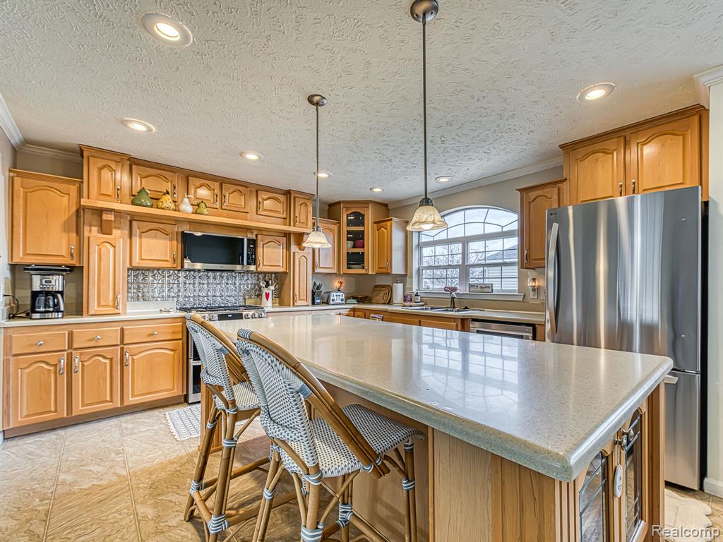 29703 Vinewood Lane, Gibraltar, MI — Photo 2