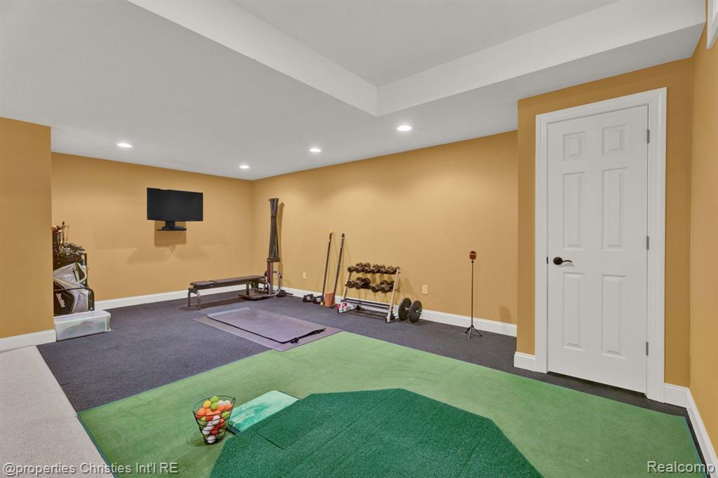 17248 CRESTBROOK Drive, Northville, MI 48168 — Photo 52