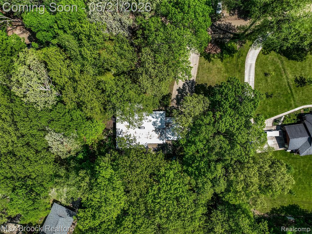 255 N Berkshire Road, Bloomfield Hills, MI 48302 — Photo 48