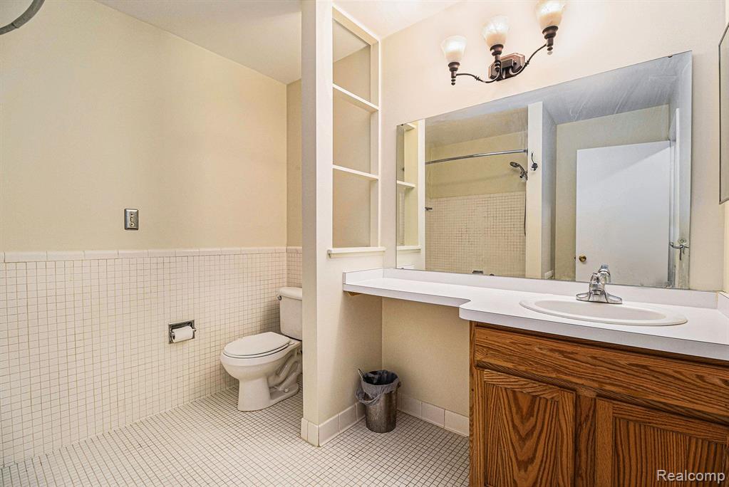 470 Fox Hills Drive N, A-5, Bloomfield Hills, MI 48304 — Photo 19