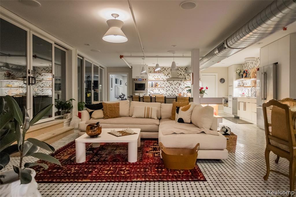 2987 Franklin Street, PENTHOUSE, Detroit, MI 48207 — Photo 32