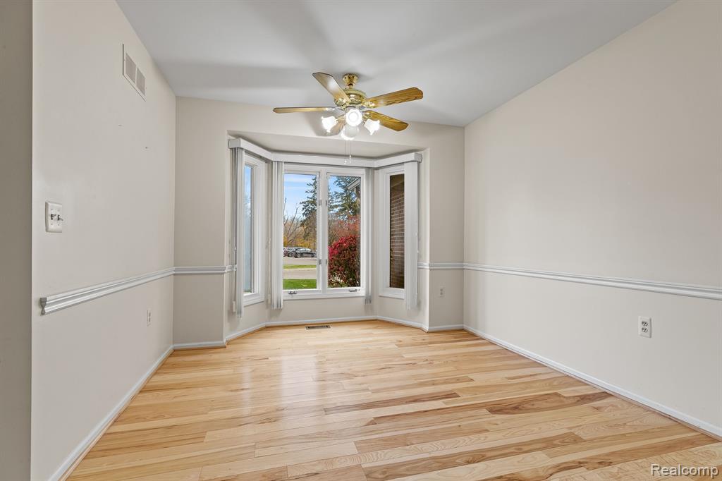 21429 ARCHWOOD Circle, 21, Farmington Hills, MI 48336 — Photo 12