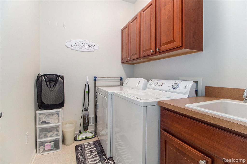 49053 Freestone Drive, Northville, MI 48168 — Photo 21