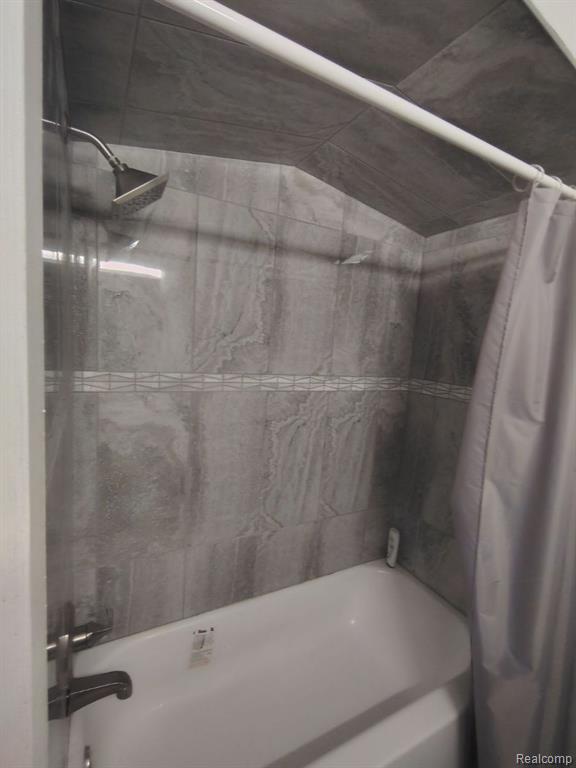 6144 RADNOR Street, Detroit, MI 48224 — Photo 11