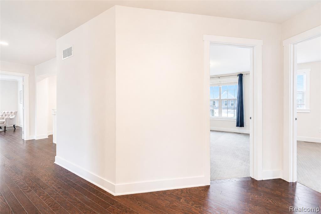 51040 Woodford Drive, Canton, MI 48188 — Photo 49