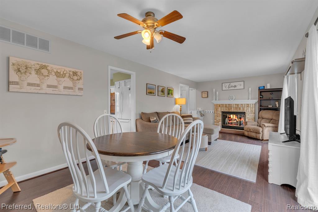 5722 King James Ln., Waterford, MI 48327 — Photo 11