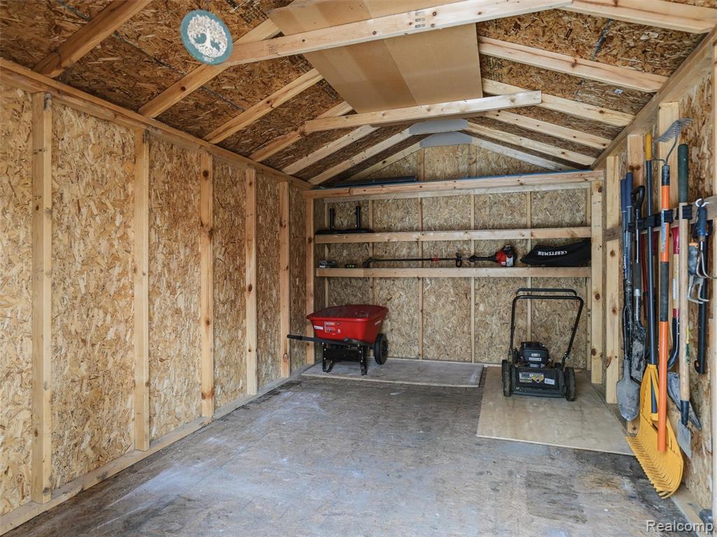 26450 Beamer Street, Harrison Township, MI — Photo 52