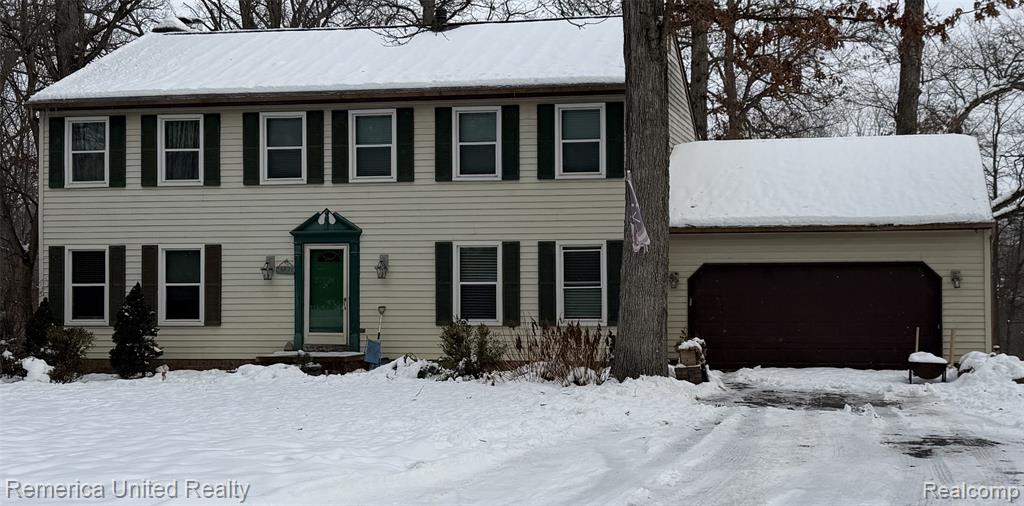 4781 Canyon Oaks Drive, Brighton, MI 48114 — front exterior