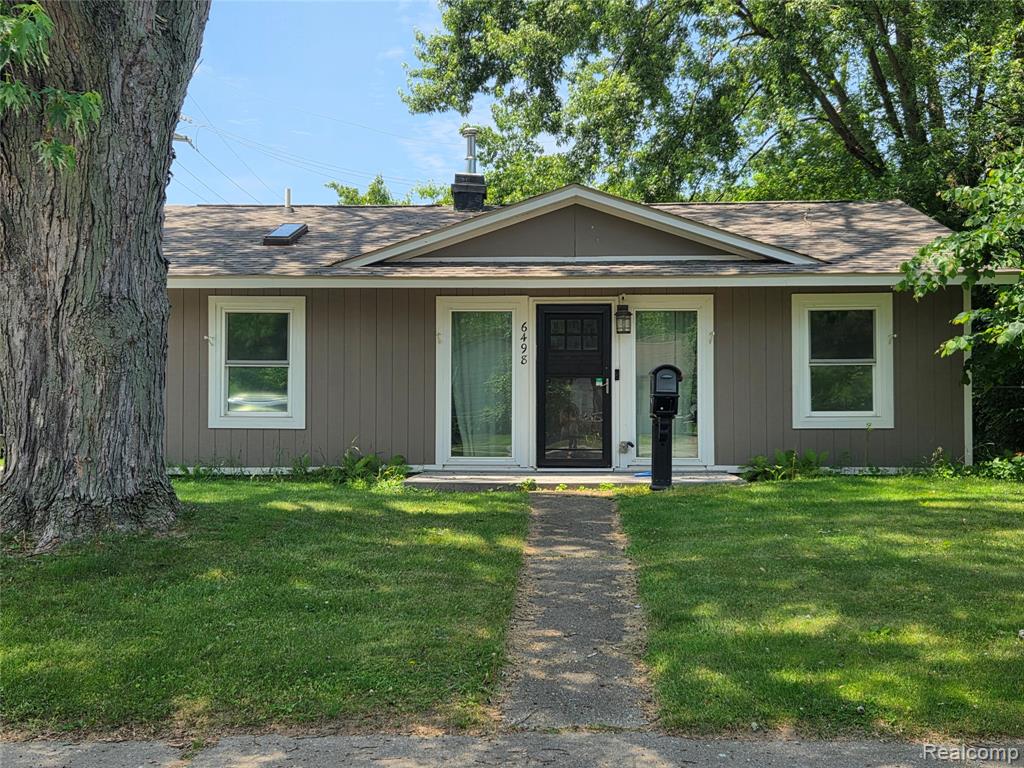 6498 Richalle Street, Brighton, MI 48116 — front exterior