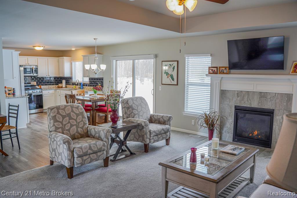 5424 Pintail Court, Burton, MI 48509 — Photo 2