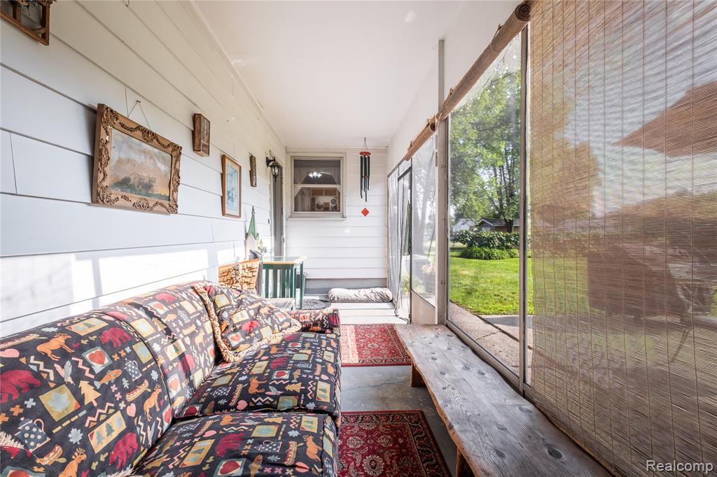 9175 Bernice Drive, Pinckney, MI 48169 — Photo 14
