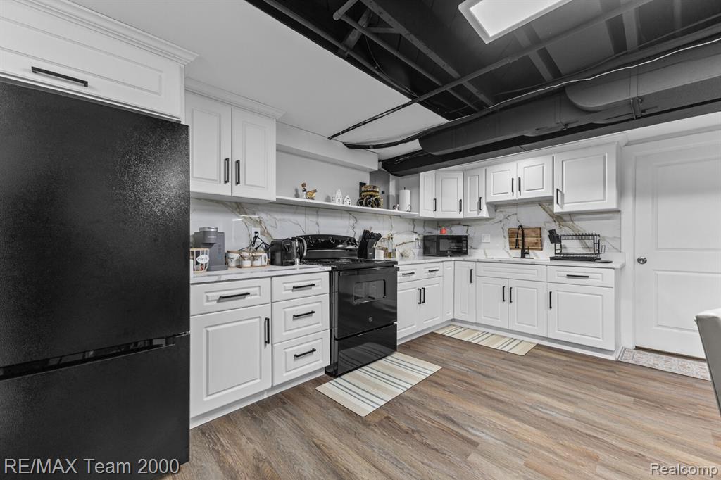 7275 Colonial Street, Dearborn Heights, MI 48127 — Photo 20