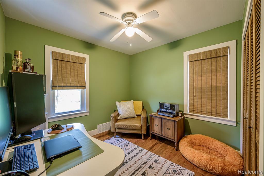 3566 Buckingham Avenue, Berkley, MI 48072 — Photo 17