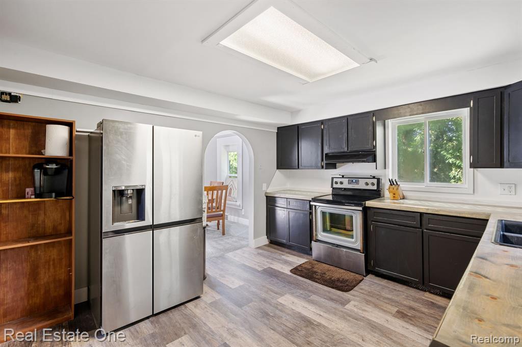 5963 Fox Street, Mayville Vlg, MI 48744 — Photo 11