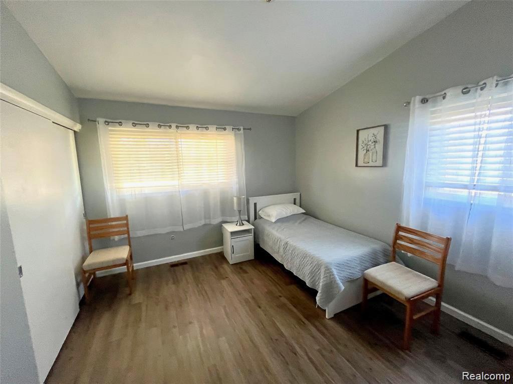 496 E Lovell Drive, Troy, MI 48085 — Photo 13