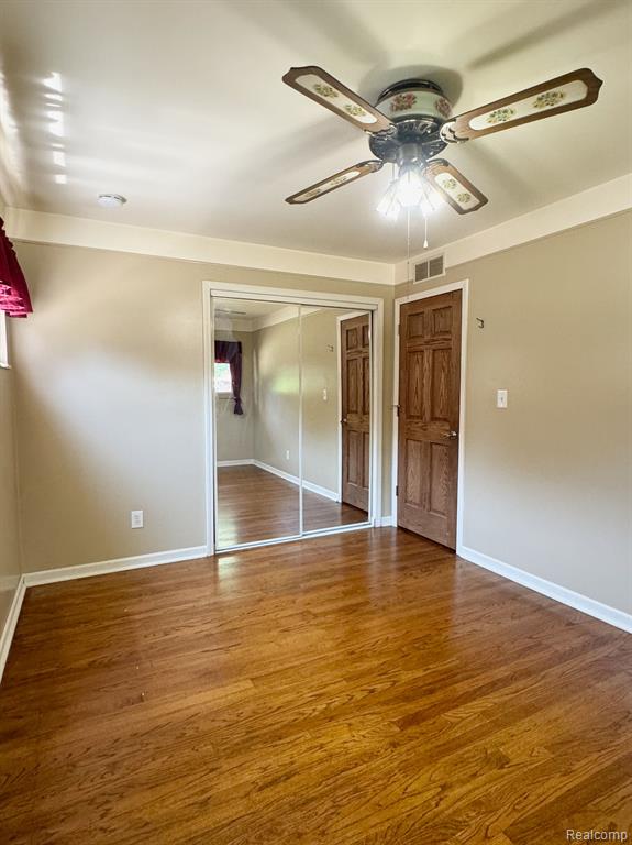 8126 Mills Street, Taylor, MI 48180 — Photo 28