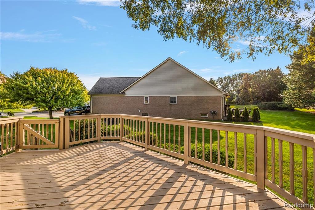44119 Kendyl, Sterling Heights, MI 48314 — Photo 24