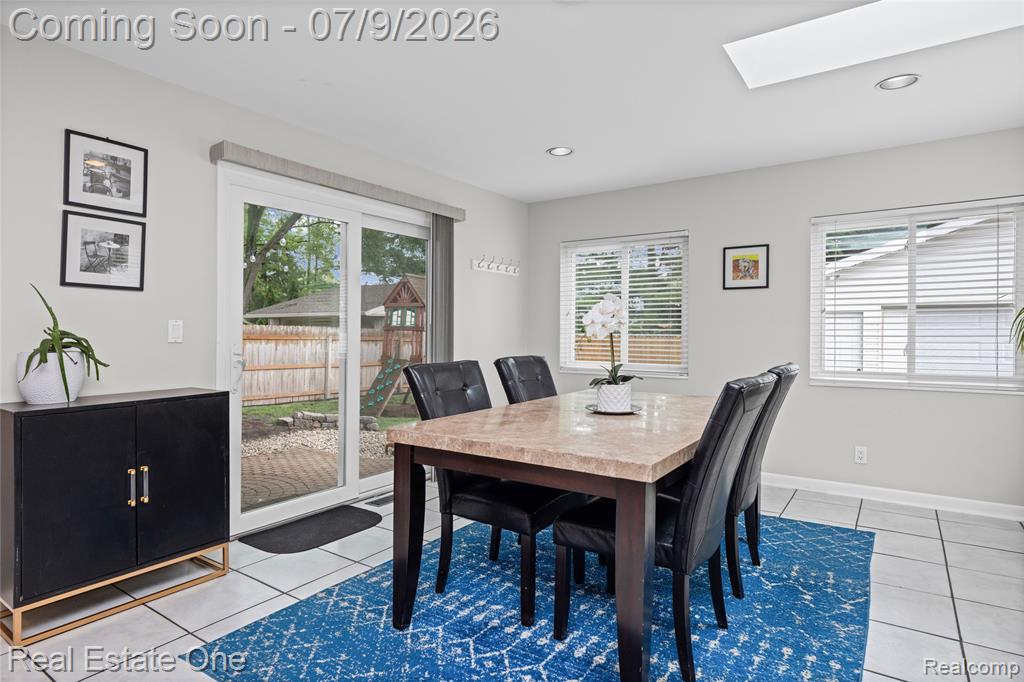 42118 Villanova Drive, Sterling Heights, MI 48313 — Photo 21
