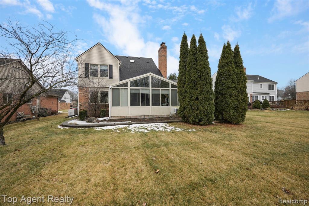 445 LEXINGTON Drive, Rochester Hills, MI 48307 — Photo 44