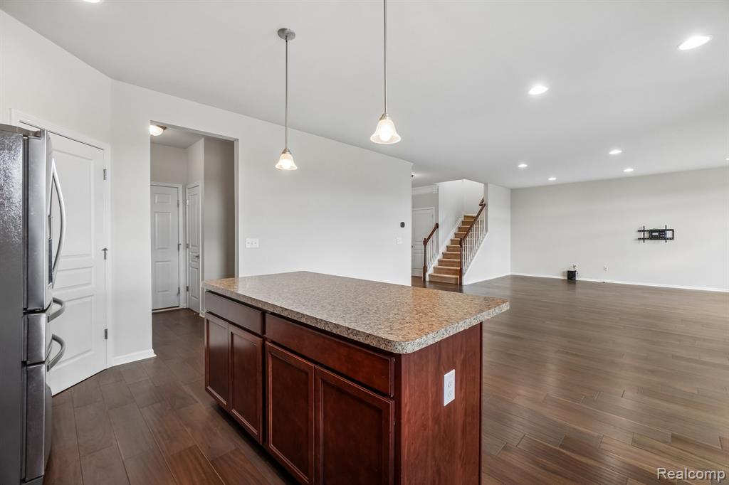29831 Braeburn dr, New Hudson, MI 48165 — Photo 9