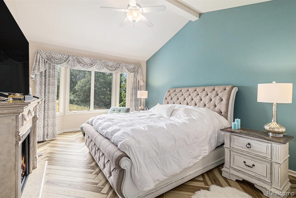 6847 Oakhurst Ridge Road, Clarkston, MI 48348 — Photo 18