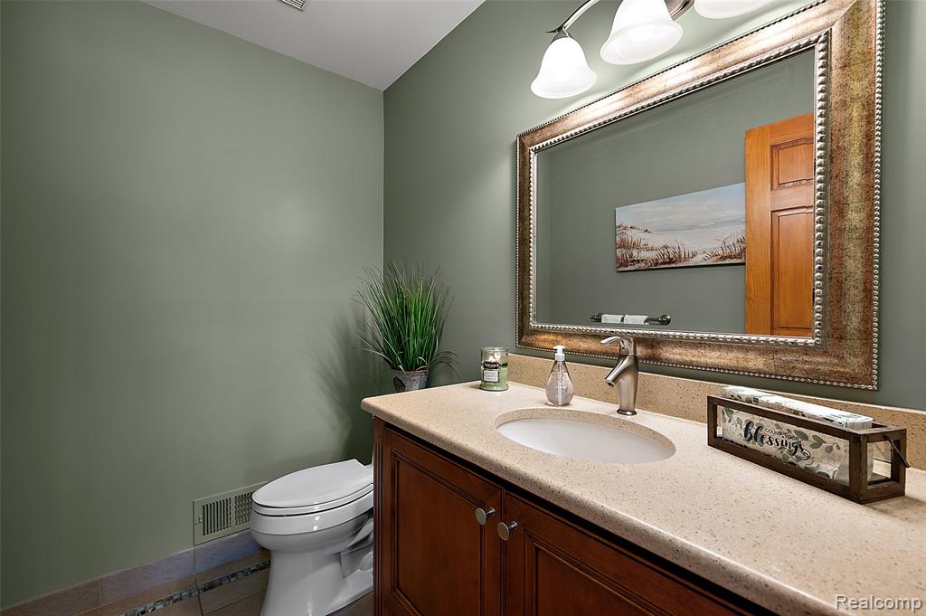 6730 Whiting Drive, Troy, MI 48098 — Photo 20