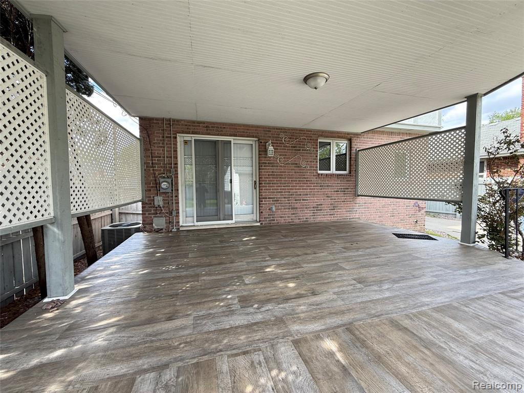 8334 McKinley, Center Line, MI 48015 — Photo 34