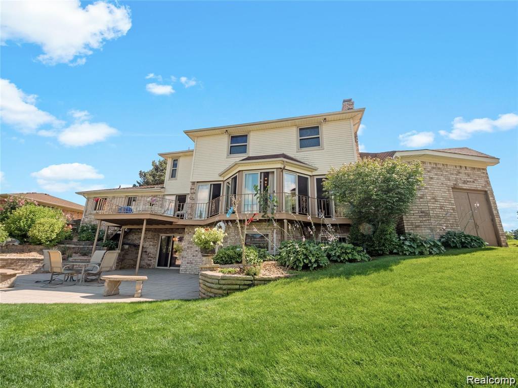 4041 TWIN LAKES Court, Shelby Twp, MI 48316 — Photo 46