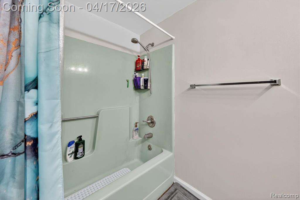 102 S Matteson Street, Capac, MI 48014 — Photo 14