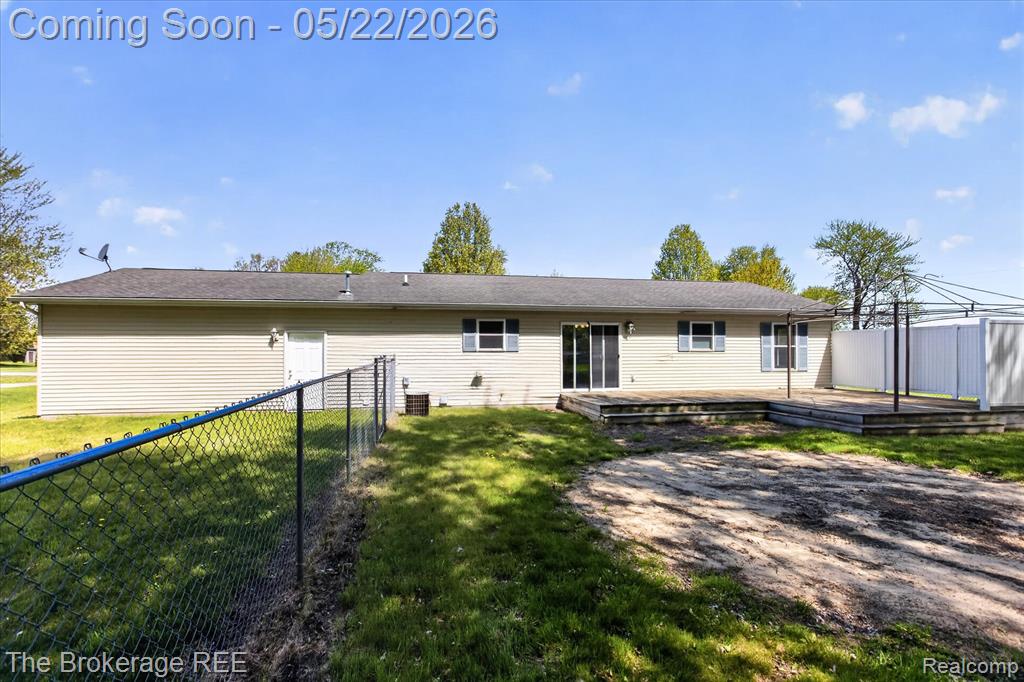1029 Crestlane Drive, Saginaw, MI 48601 — Photo 31