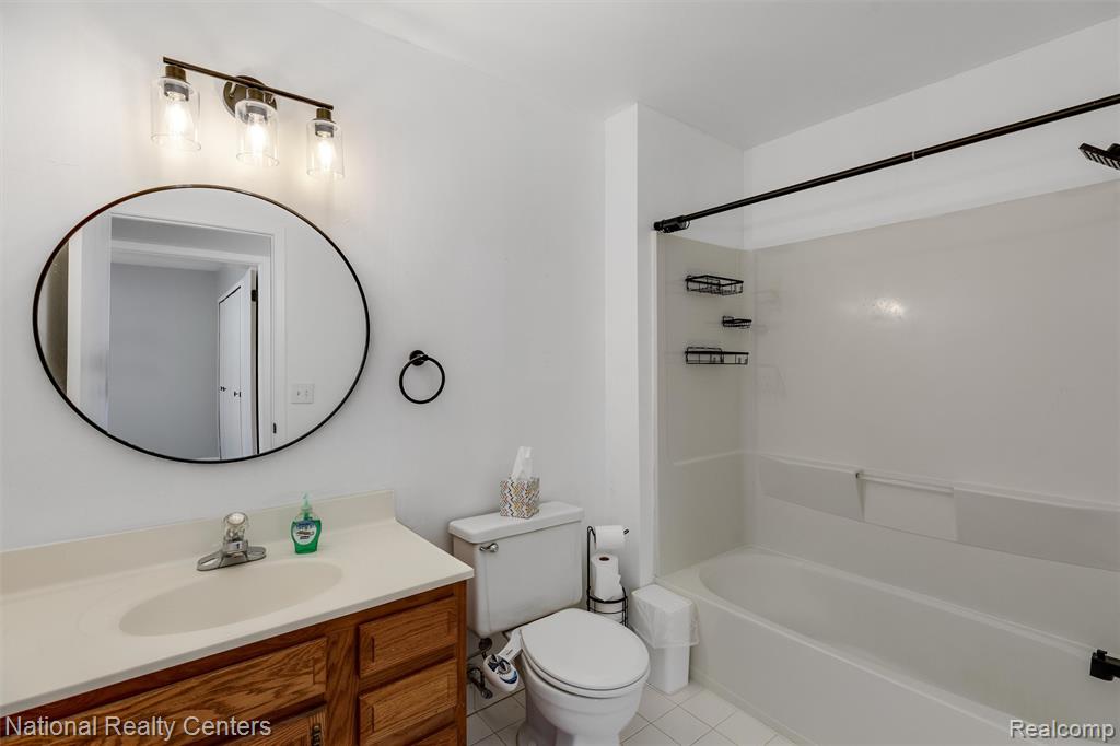 41060 Northwind Drive, Canton, MI 48188 — Photo 15