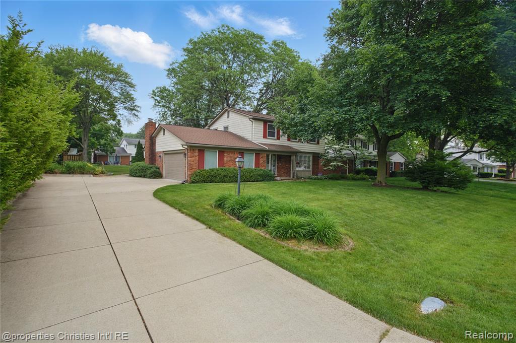 6821 Tamerlane Drive, West Bloomfield, MI — Photo 26